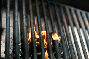 Grilled apples is so easy and they taste SO good!